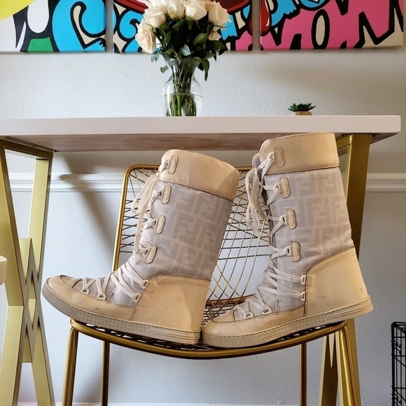 Fendi | Fendi Zucca Winter Boot - Picture 8 of 10